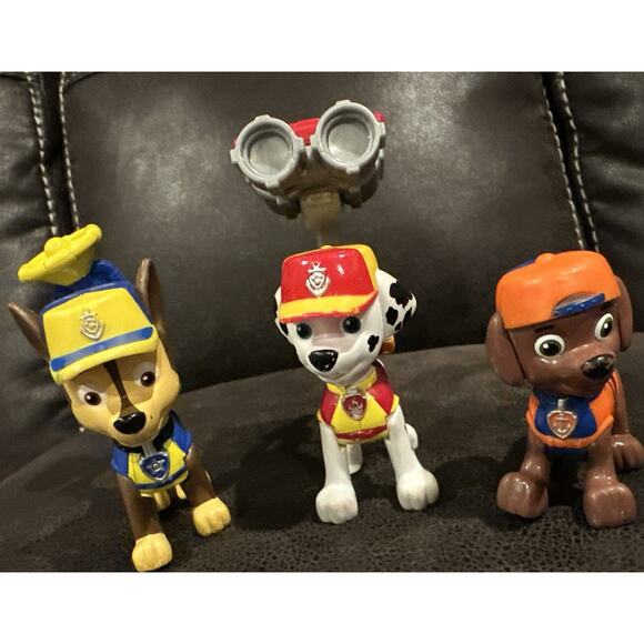 Paw Patrol Action Pack Pups LIFEGUARD 3 Figures Chase Zuma Marshall + Packs - Picture 1 of 2